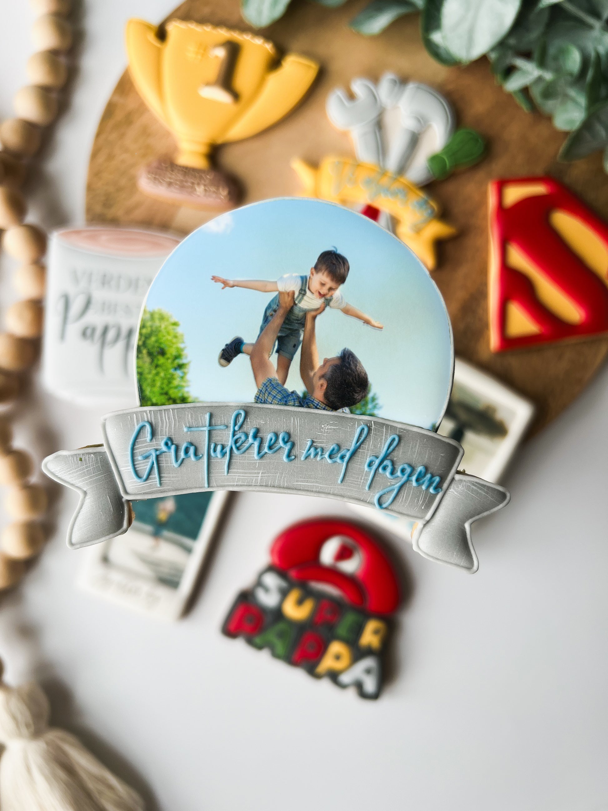 gratulerer med dagen