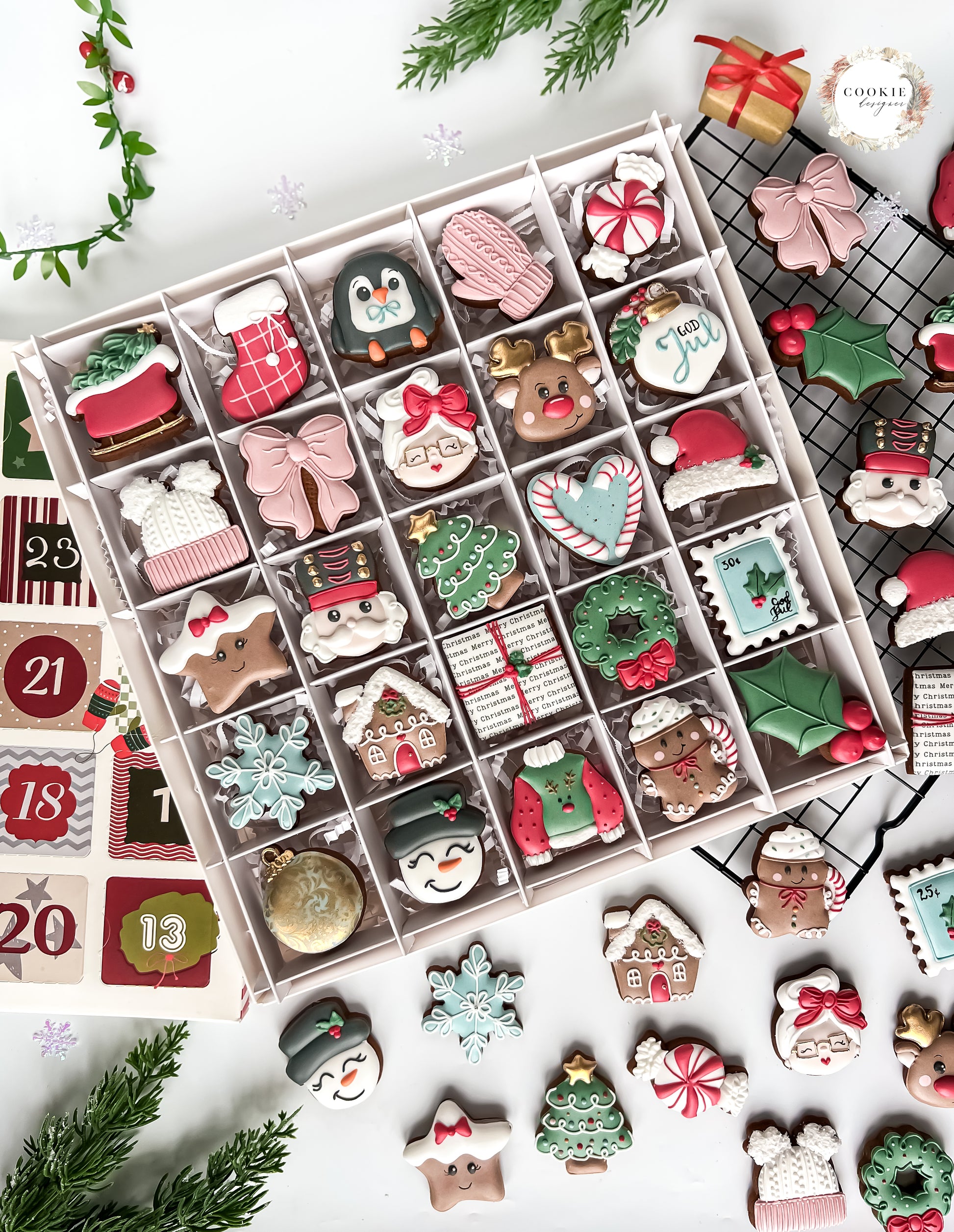 cookieskalender, pepperkakekalender, julekalender, adventskalender, julekaker, håndlaget, dekorert, melisglasur, småkaker, gaveidé