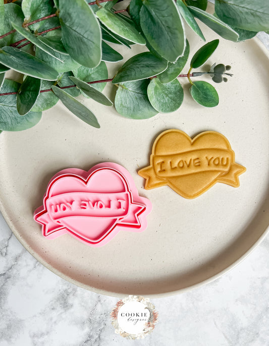 Hjerte I LOVE YOU Stempel + Utstikker - Utstikkersett