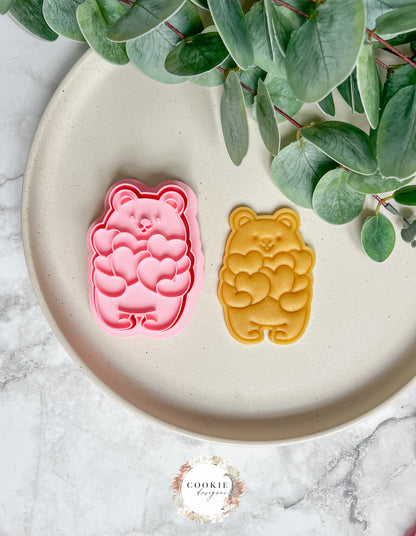 Bamse med hjerter Stempel + Utstikker - Utstikkersett