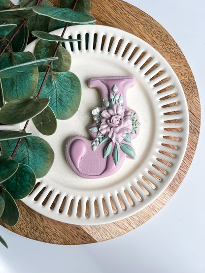 Kjeks Bokstav med blomster