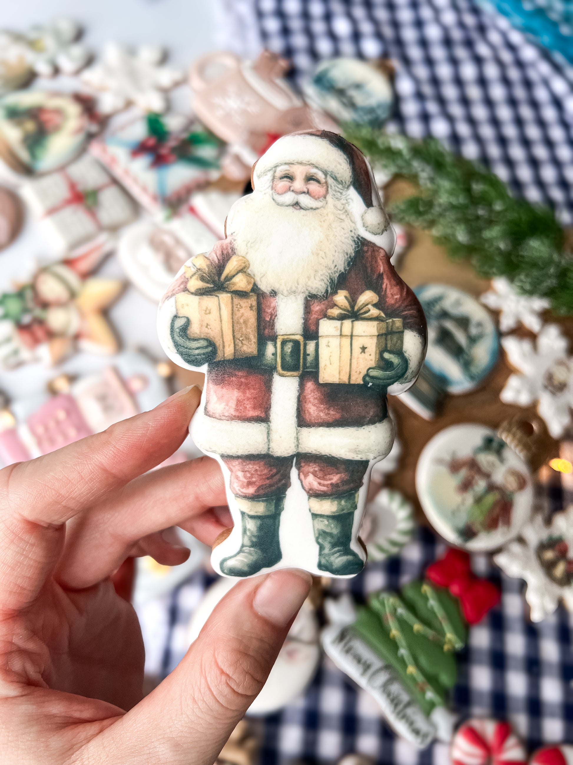 julesmak

juleselskap

julesekk

julesang

julepynting

julepynt

juleoverraskelse

juleoppskrifter

julenissen

julenisse

julemat

julemarked

julelys

julekuler
julekule
julekort
julekjeks
julekalender
julekaker
julehilsen