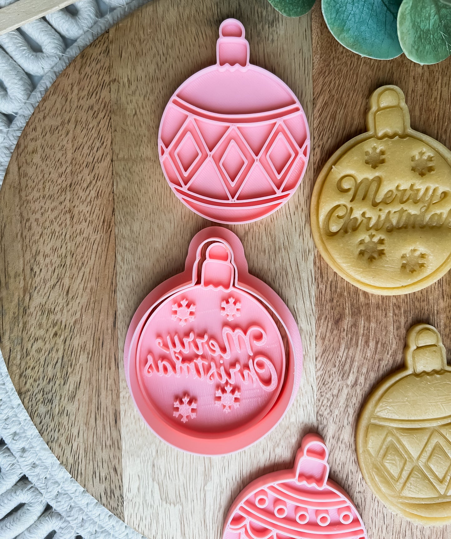 3 x Julekule Stempel + Utstikker - Utstikkersett