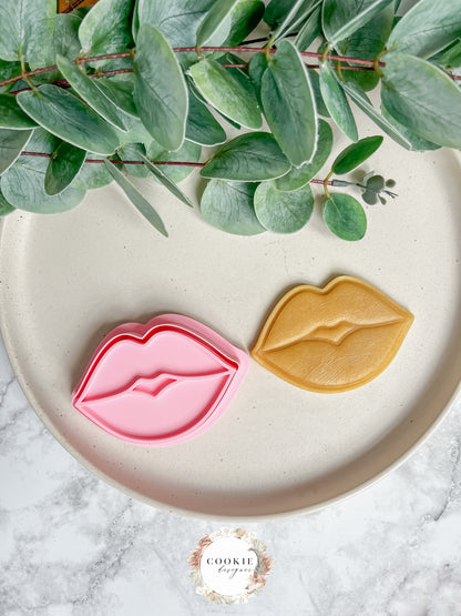 valentinskaker, valentinskjeks, dekorative kjeks, hjerteformede kjeks, pyntede kjeks, kjærlighetskaker, valentinscookies, romantiske kjeks, kjeks med glasur, håndlagde kjeks, personlige kjeks